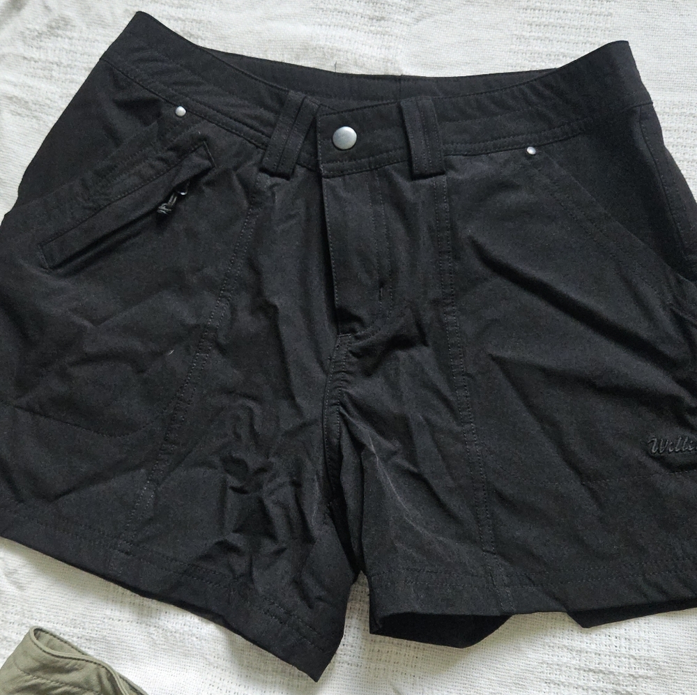 Women's Golf/Hiking Shorts 4.5 Inch Inseam Black